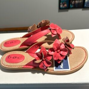 BOC sandals pink never worn size 9